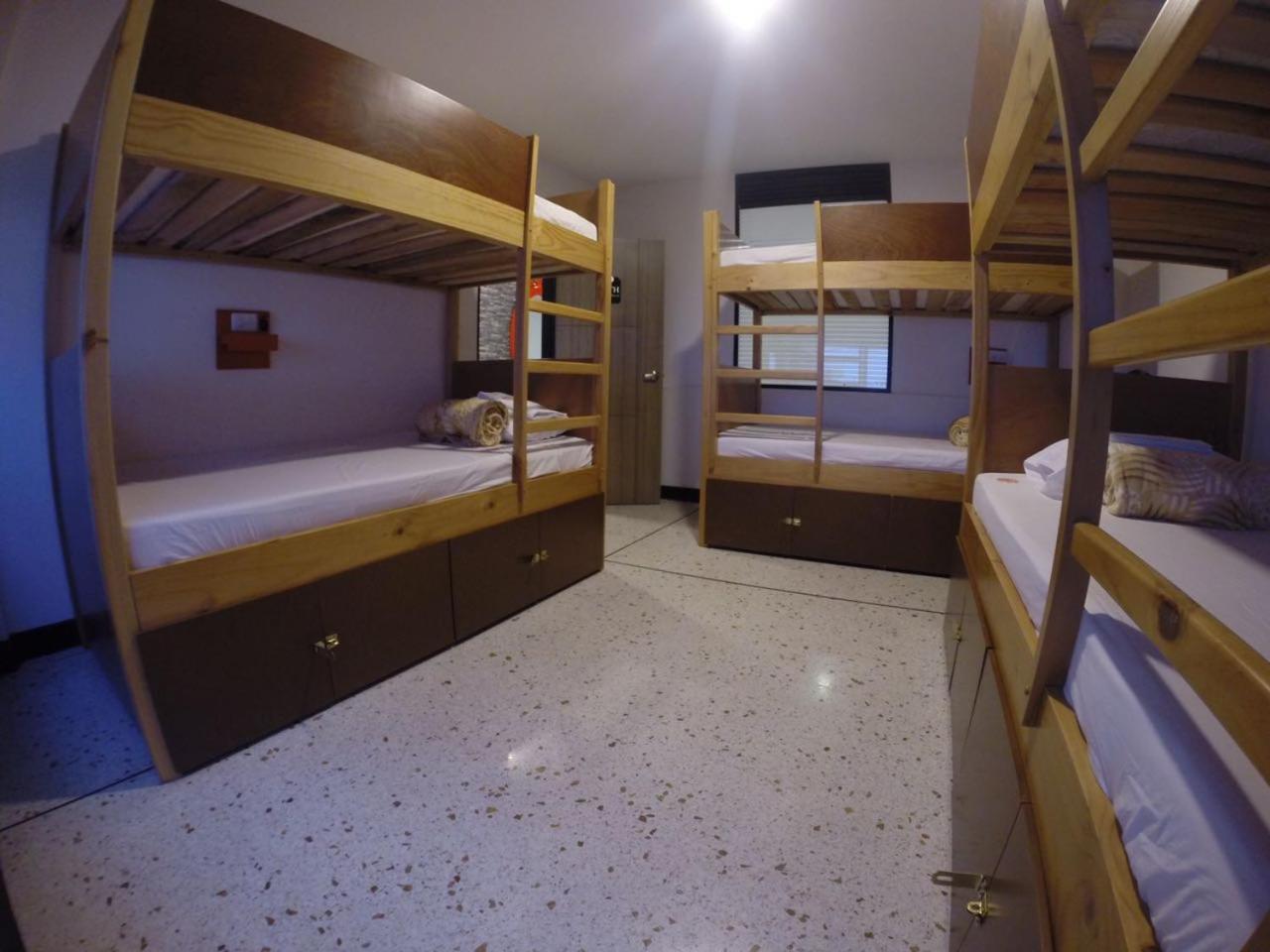 Wanderlust Hostel Armenia  Bagian luar foto