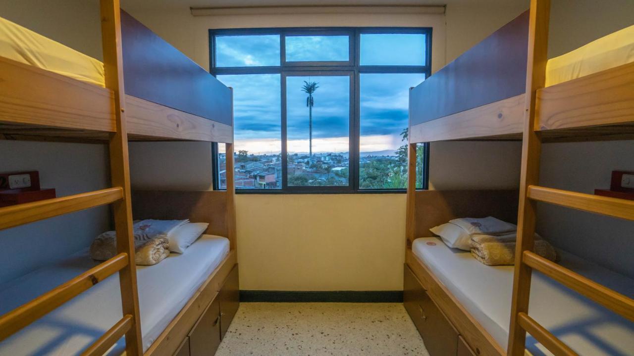 Wanderlust Hostel Armenia  Bagian luar foto